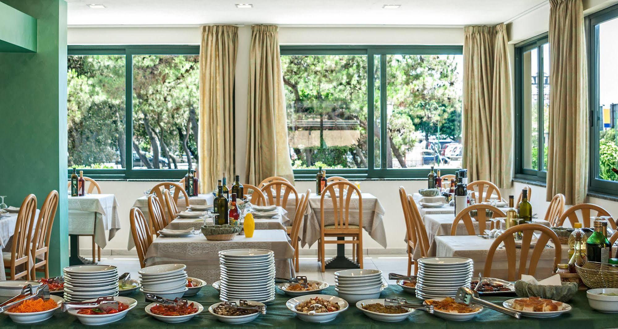 Hotel Paris Lido di Camaiore Kültér fotó